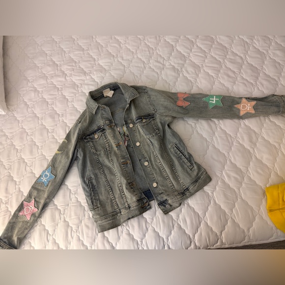 RARE! Sailor Moon Pretty Guardian Distressed Denim Patch Jacket by Box Lunch - Picture 4 of 5